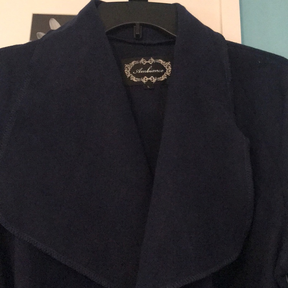 Blue coat - Picture 3 of 4